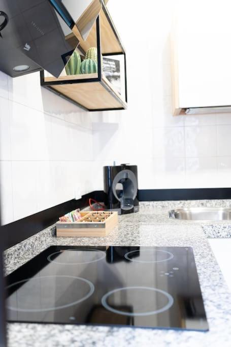 Apartamento A Estrenar En San Juan De La Palma Seville Luaran gambar