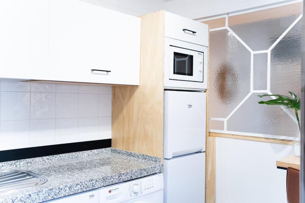 Apartamento A Estrenar En San Juan De La Palma Seville Luaran gambar